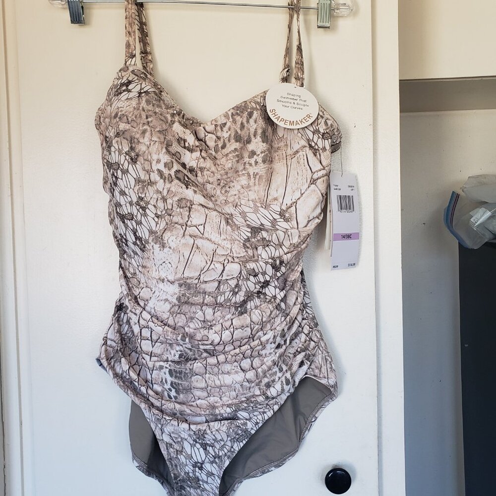 Brown and Cream with Rhinestones Contour by Reef Size 14 Bra 38C